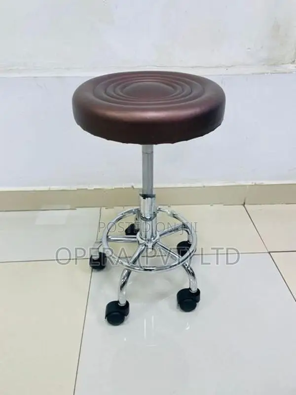 Stool chair with wheels