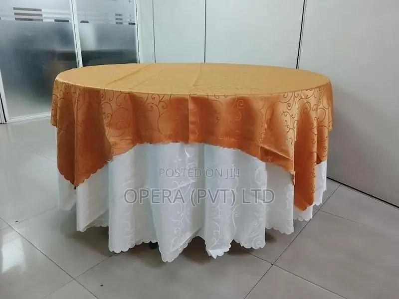 Table cloth 🖤🤍❤️💛🤎