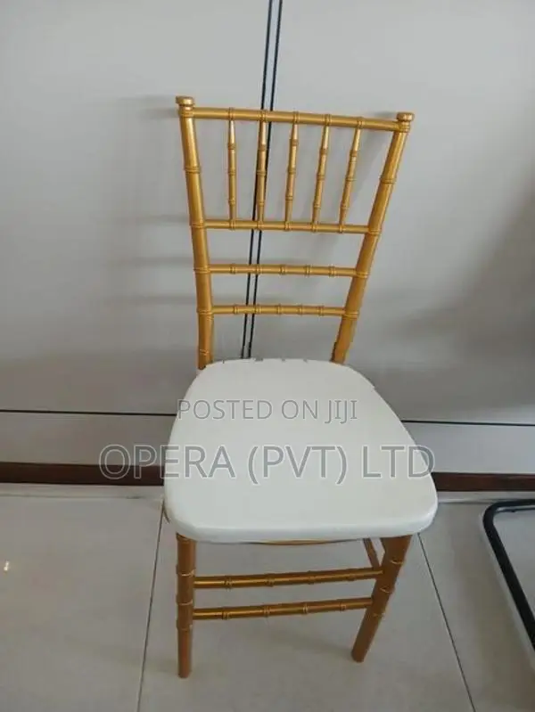 Outdoor Event chairs / Plastic Tiffany