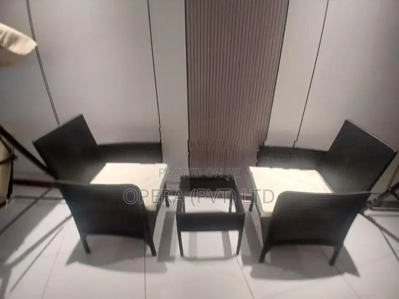 Outdoor Table with chairs