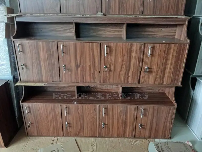 4 Door Pantry Cupboard (I-9)
