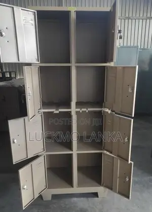 New Unit 8 Locker Set (S33)