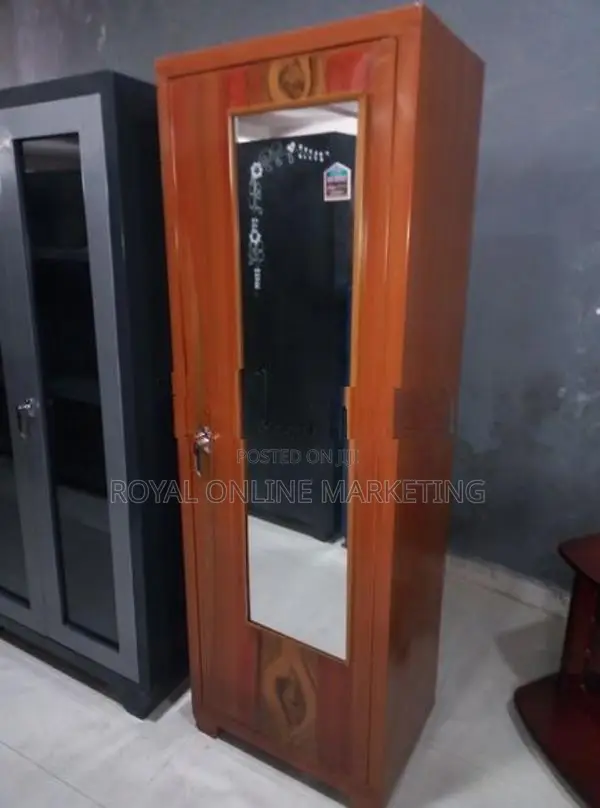Steel Cupboard (M-10)
