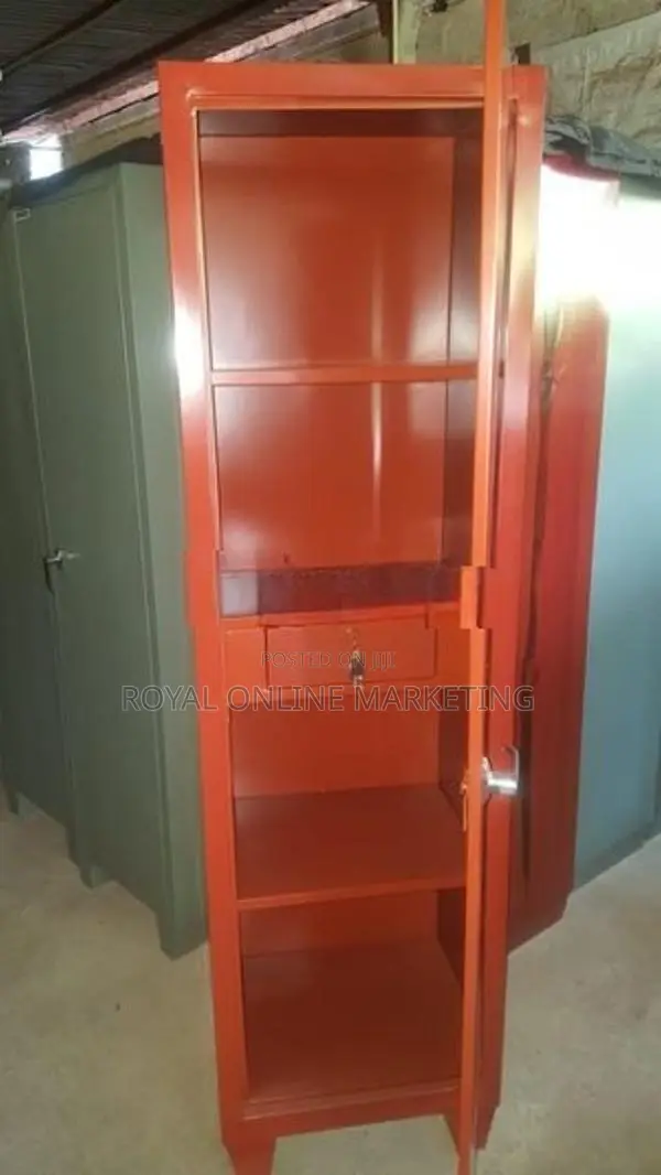 Steel Cupboard (M-10)