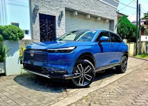 Honda Vezel Z PREMIUM 10SP 4WAY 2026