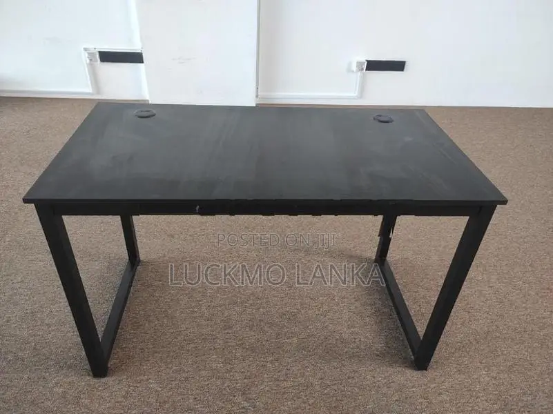 New 4x2 Size Computer Table (T17)