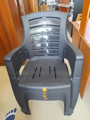 Black Living Chair (L-12)