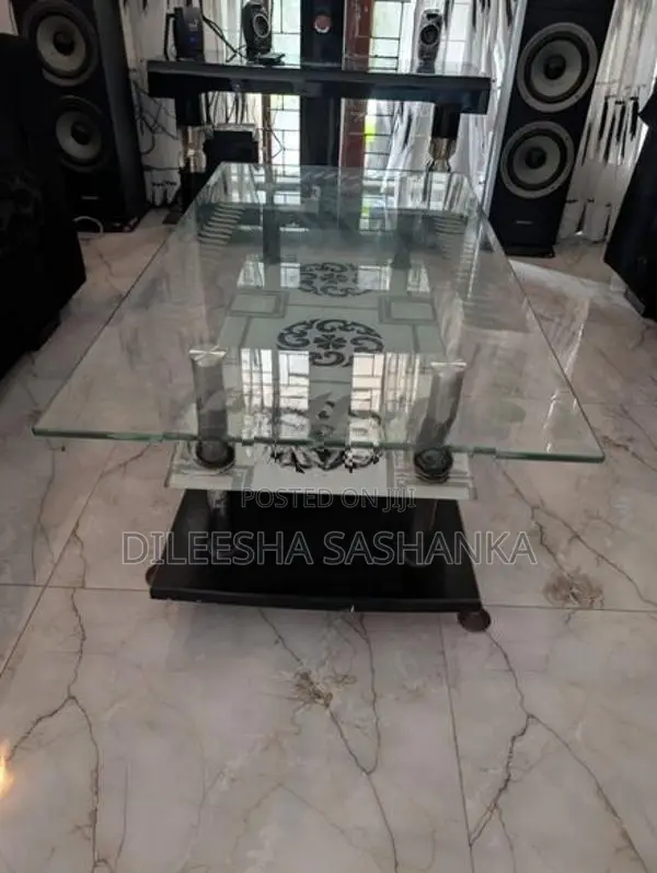 Sofa set with coffee table