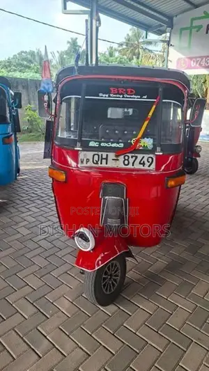 Bajaj RE 2 Strok 2006