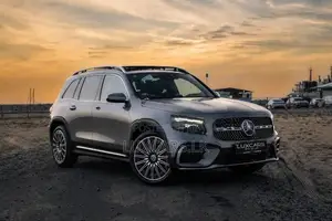 Mercedes Benz GLB 180 Urban Stars AMG 2025