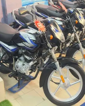 Bajaj CT100 2026