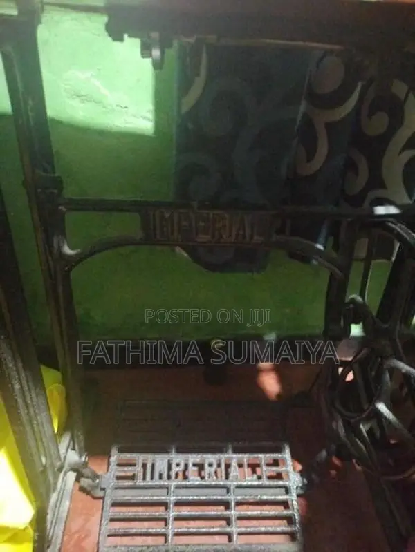 Singer Sewing Machine