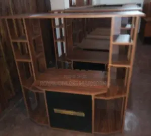 Tv Stand (O-11)