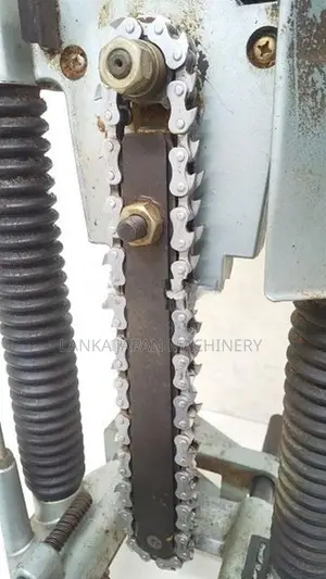 Wood Working Machinery / Chain Chisel