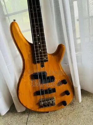 Yamaha Guitar