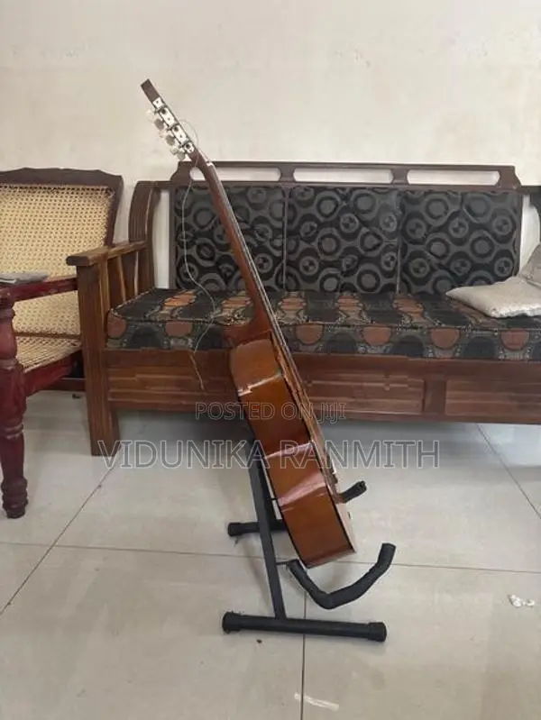 Yamaha Classical guitar 6 string