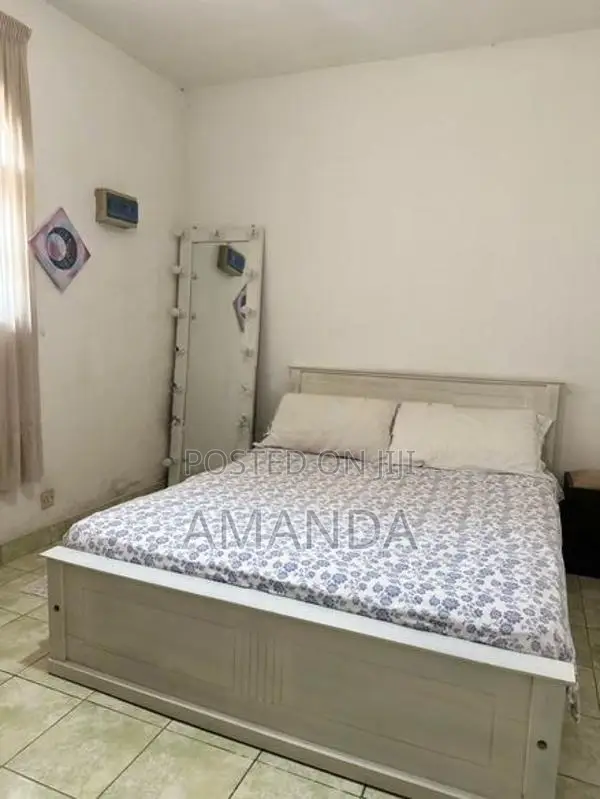 Queen Size Teak Bed