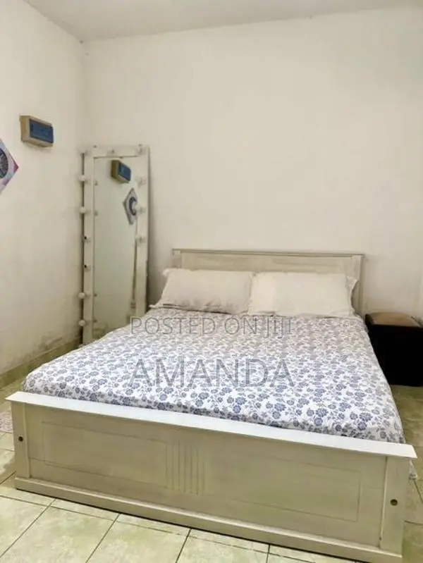 Queen Size Teak Bed