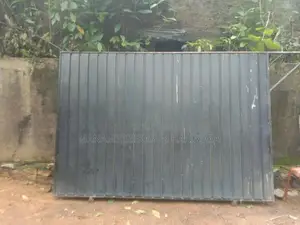 Sliding Gate