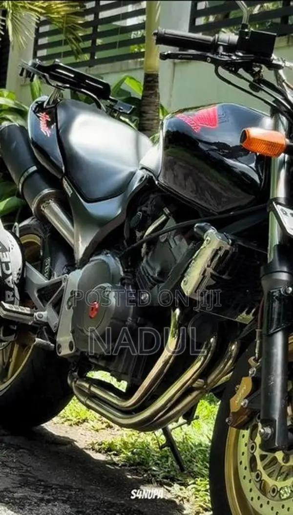 Honda Hornet 2008