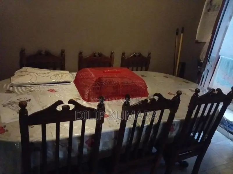 Wooden Dinning Table