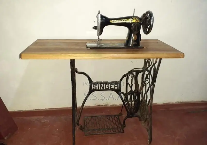 Singer Sewing Machine