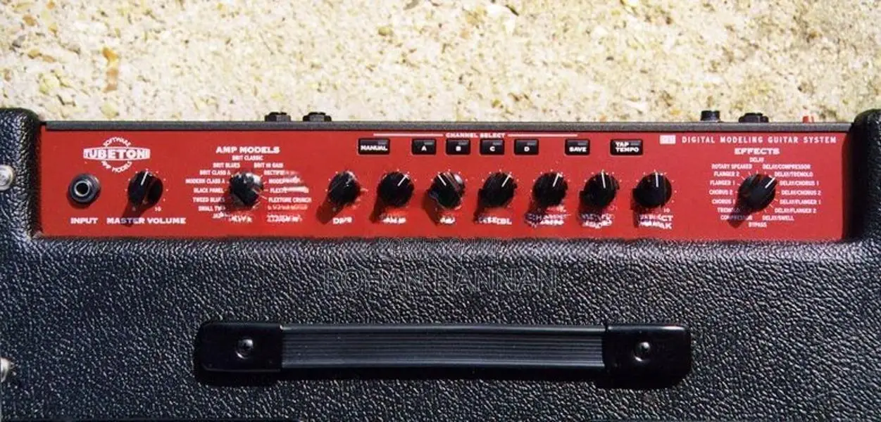 Line 6 Flextone 100 Back Amp with Effecter