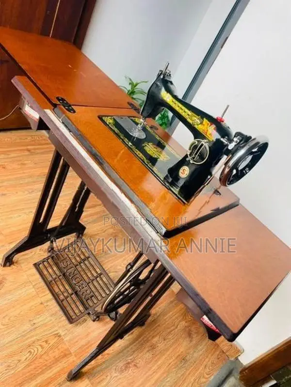 Singer Sewing Machine