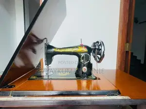 Singer Sewing Machine