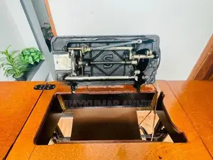 Singer Sewing Machine