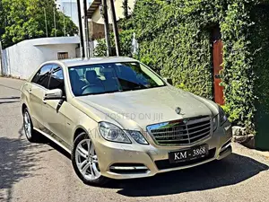 Mercedes Benz E200 W212 First Owner 2010