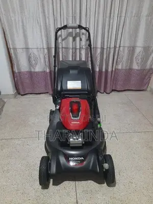 Honda self propelled lawn mower