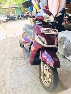 Mahindra Gusto 2015