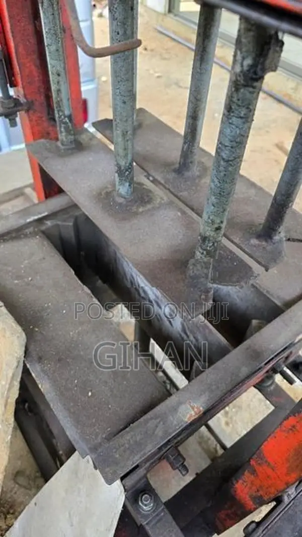 Cement Block Machine (2 Blocks)