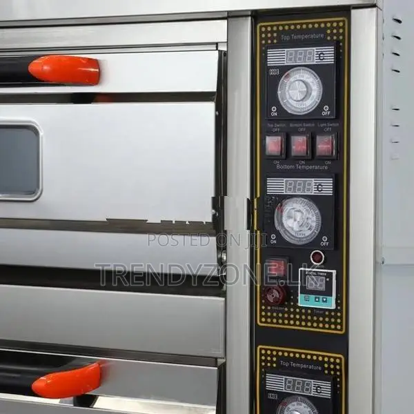Industrial Gas Oven 3 Deck 6 Trays (Unique)