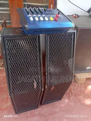 powered mixer
