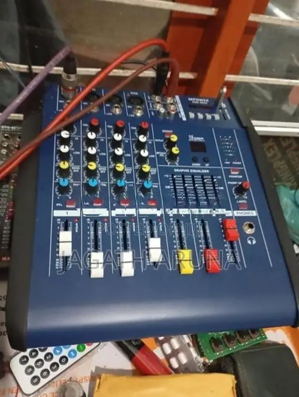 powered mixer