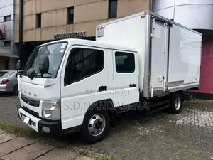 Mitsubishi Canter Crew Cab 2019