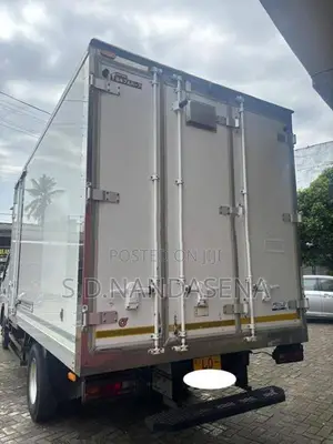 Mitsubishi Canter Crew Cab 2019
