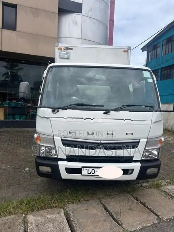 Mitsubishi Canter Crew Cab 2019