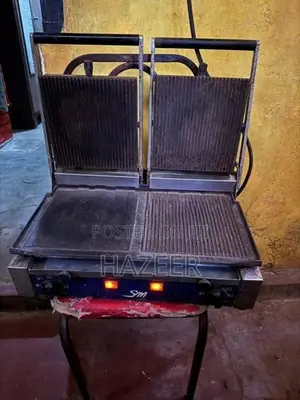 Industrial Grill Bun