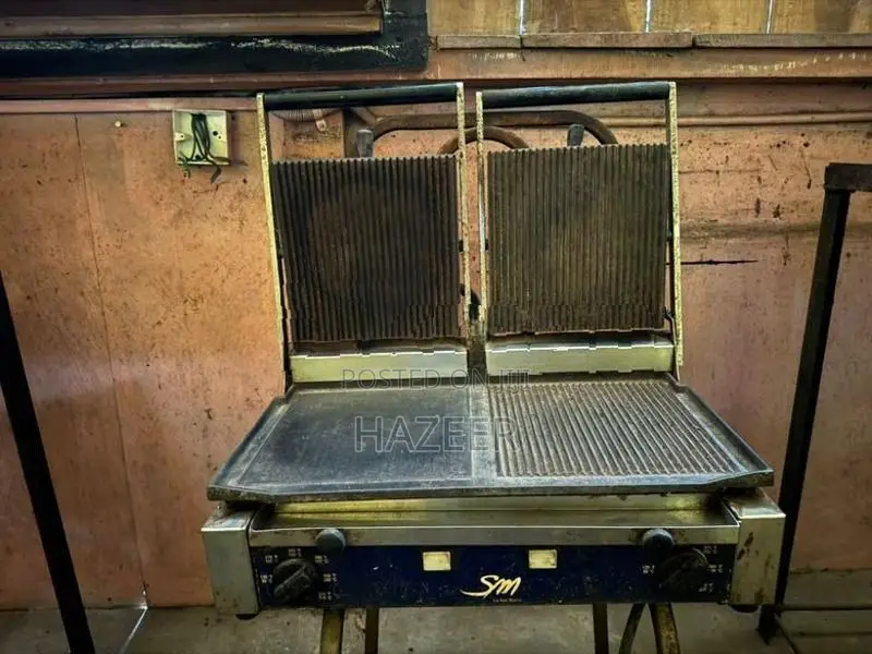 Industrial Grill Bun