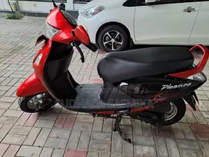 Hero Pleasure Honda 2012