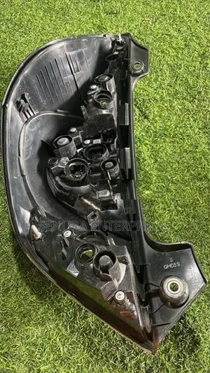 Toyota Aqua NHP10 Tail Light Rh
