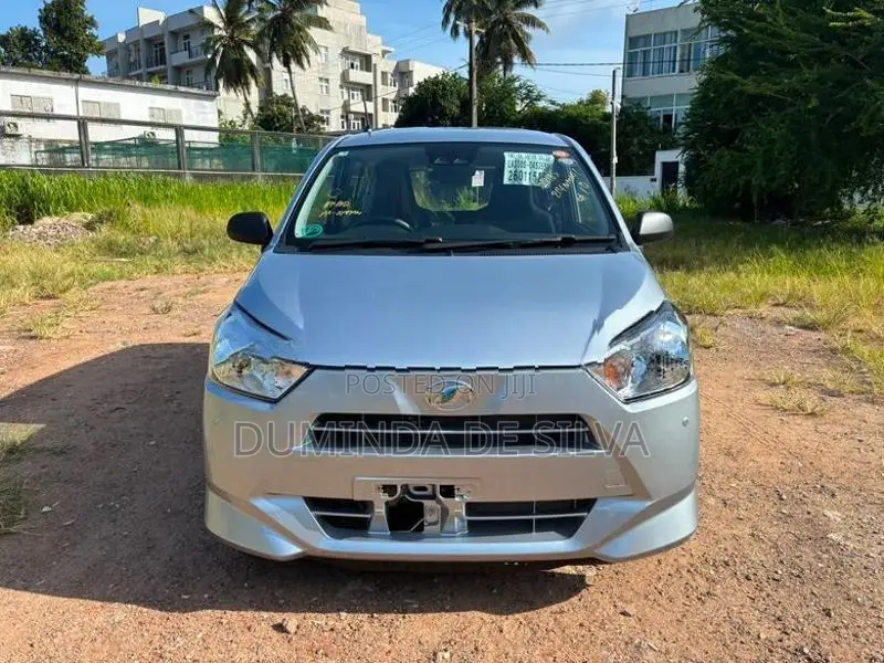 Daihatsu Mira ES L Limited 2025