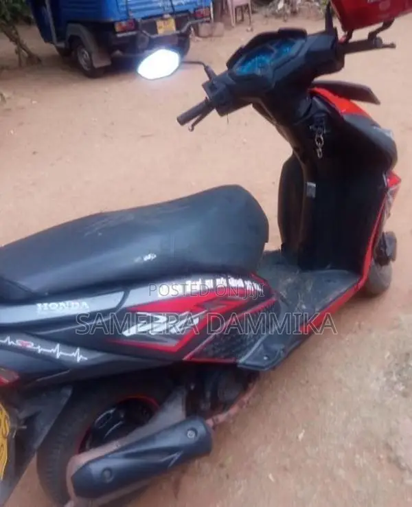 Honda Dio 2018