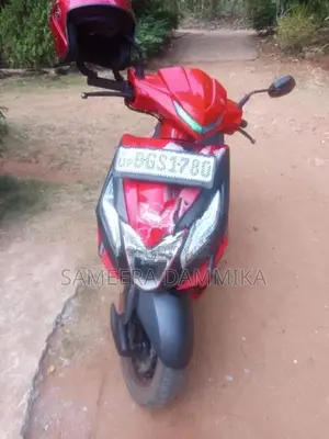Honda Dio 2018