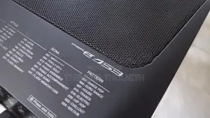Yamaha PSR E453