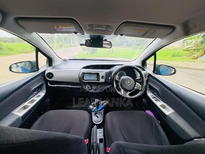 Toyota Vitz 2016