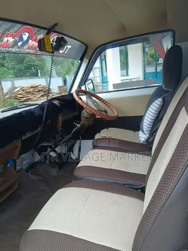 Toyota Hiace LH20 1979